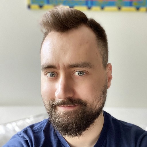 Piotr Krawiec — author avatar